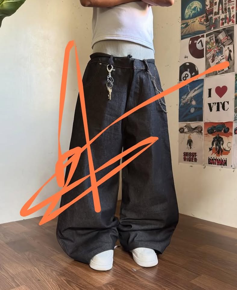 Baggy Black Raw Denim