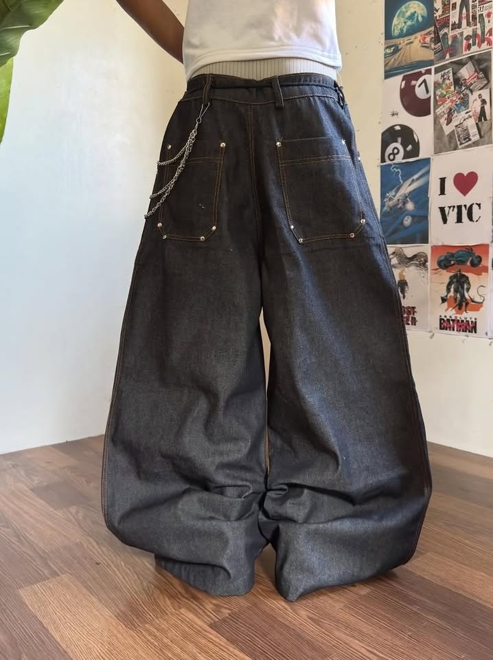 Baggy Black Raw Denim